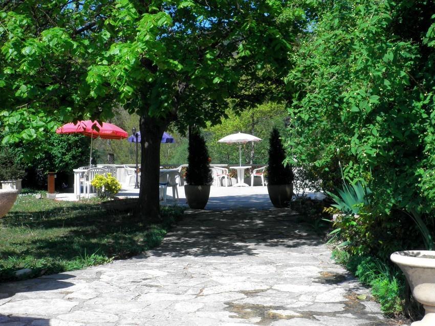 Hotel La Pierre Lys à Quillan Extérieur photo
